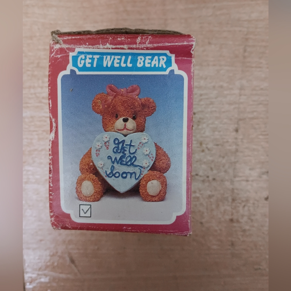 Trippie's inc 1996 bear